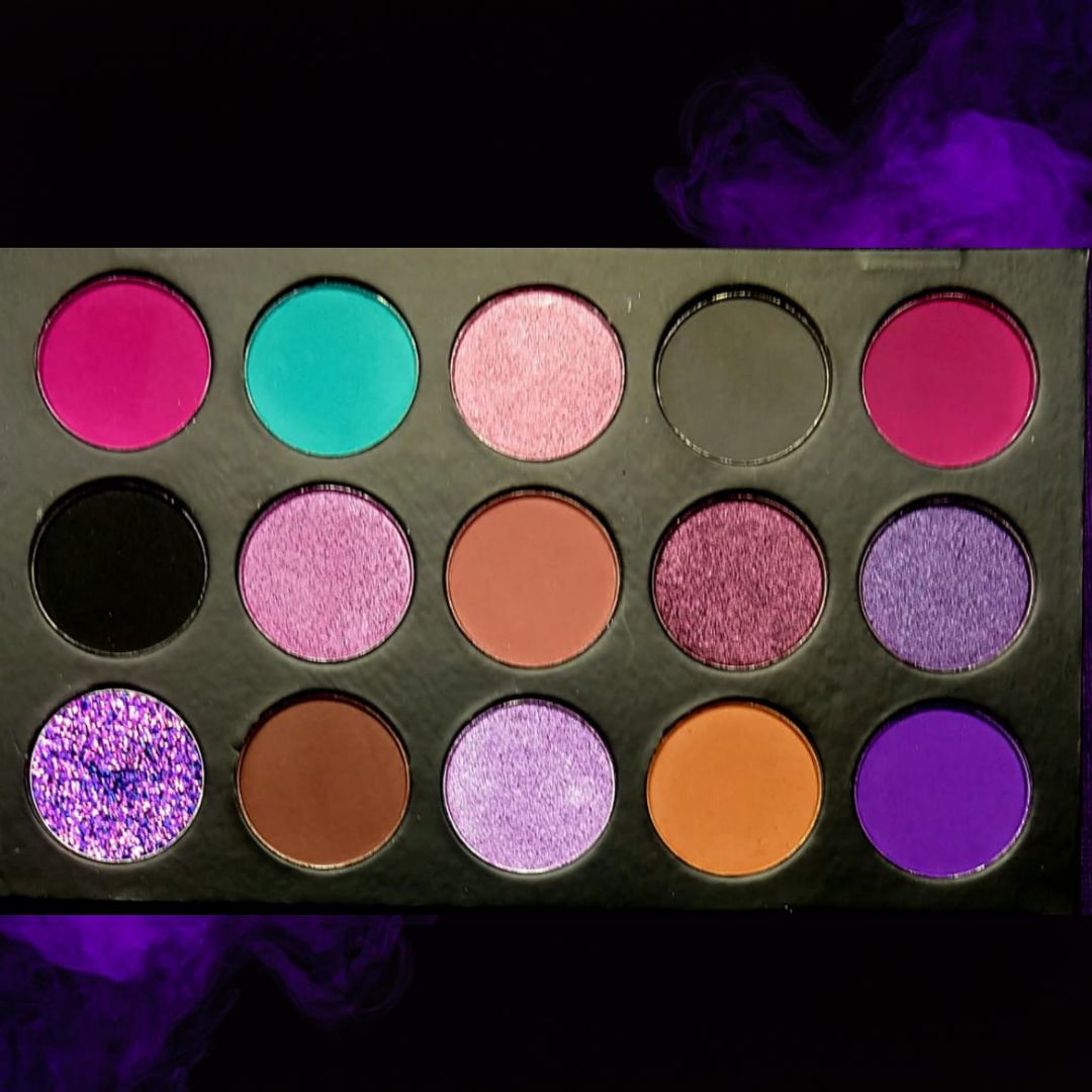 sombras-de-ojos-moradas-penumbra-cute-as-infierno-1.jpg